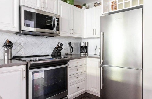 Upper Village House | Modern Ski-in Townhome with Hot Tub