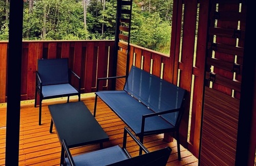 Dieppe House | Modern Spacious 3 bedrooms plus 2.5 bath in Dieppe