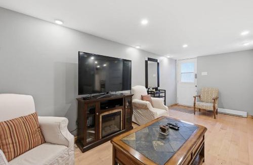North End Apartment | Modern Suite Minutes from Halifax Waterfront