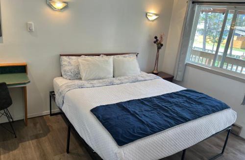 Radium Hot Springs Hotel | Motel Bavaria