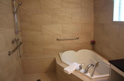 Saint-Sauveur Hotel | Motel Le JoliBourg