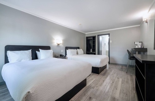 Laval Hotel | Motel Newstar Laval