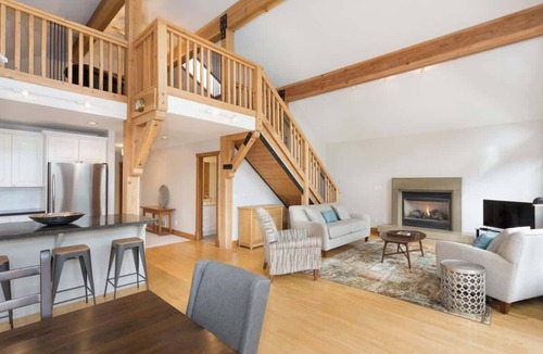 Nicklaus North House | Mountain chalet w/AC, hot tub & deck