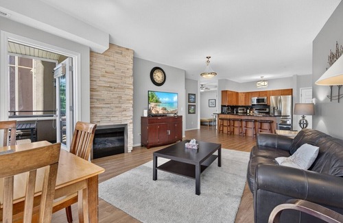 Quail Ridge Apartment | Mountain View 3 Bd | Pool, Hot Tub & Golf 2208