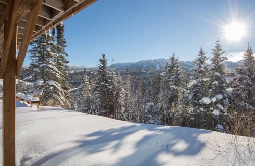 Saint-David-de-Falardeau Apartment | Moussaillon | Tavata Chalets | Valinouët