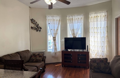 Crown Heights Apartment | Move-In Ready 2BR Apartment – Clean, Cozy & Conveniently Located