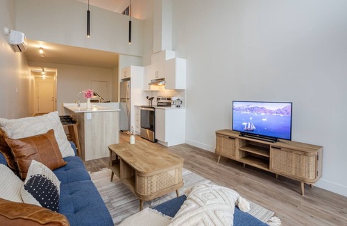 La Petite-Patrie Apartment | MTL Trendy Hideaway in Rosemont