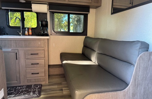 South Bruce RV Rental | Nature Retreat