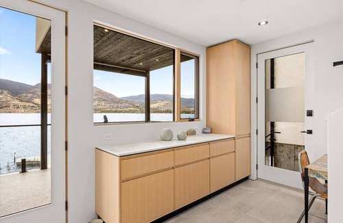 Okanagan-Similkameen House | Nest Luxury Modern Lake House