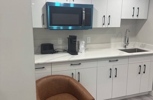 Winnipeg House | New basement suite in a beautiful & nice location