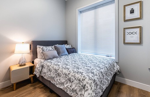 Marpole House | New Luxury 3 Bedroom Duplex