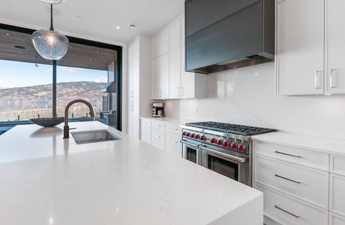 Okanagan-Similkameen House | New Luxury Lakefront Home