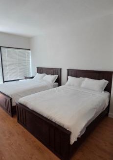 New Westminster Hotel | New Royal Inn
