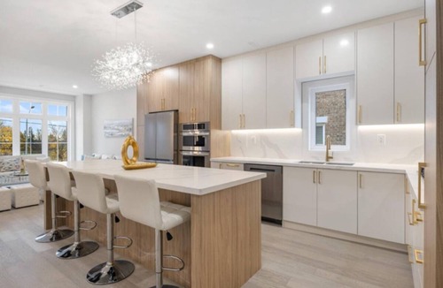Markham House | Newly Built 6 Bedroom Luxury Home With Elevator