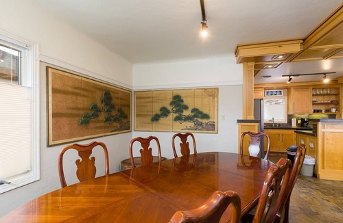 Eureka House | 🏡 Newly Relisted! Henderson Haven- In the Heart of Eureka, Spacious, Deck/BBQ!