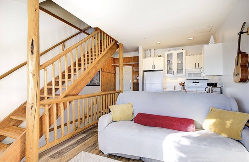 Big White Ski Resort House | Newly renovated 3 bed/2 bath townhome (with hot tub) in Happy Valley - Big White