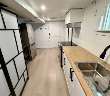 Renfrew-Collingwood House | Newly Renovated house in the heart of Vancouver