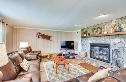 Sky Valley House | Newly Renovated Sky Valley Condo w/Mtn Views