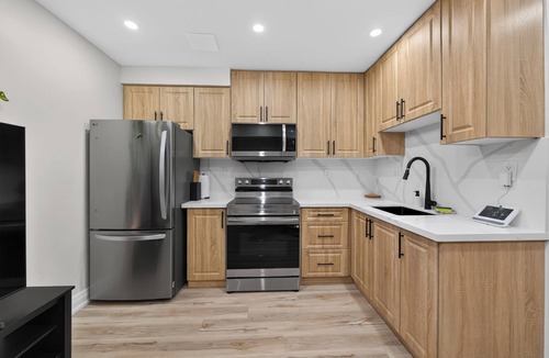 Thorold House | Niagara Wellness Retreat at Awarenessome Haven