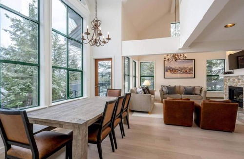 Whistler Village House | Northern Lights 31 by MC Luxury Rentals