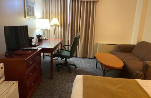 Slave Lake Hotel | Northern Star Hotel & Convention Center