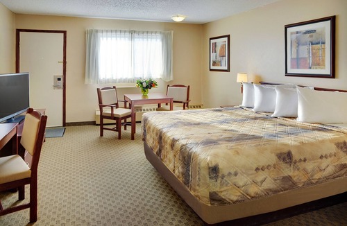 Kindersley Hotel | Nova Inn Kindersley