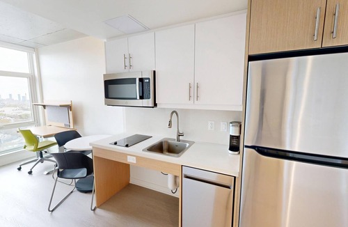 Harbord Village Hotel | Oak House Residence