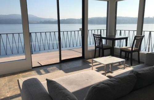 Victoria Villa | Ocean Front Retreat with Stunning Water Views