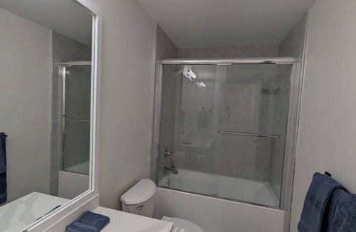 Regional District of Nanaimo House | Ocean View 2 Bedroom Ground Level In North Nanaimo