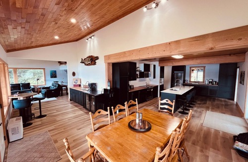 Quatsino House | Oceanfront FISHING home-BOAT ACCESS w/hot tub & private dock. Sleeps up to 17+