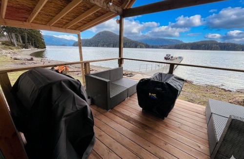 Quatsino House | Oceanfront FISHING home-BOAT ACCESS w/hot tub & private dock. Sleeps up to 17+