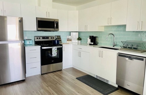 Regional District of Nanaimo House | Oceanfront Sunsets