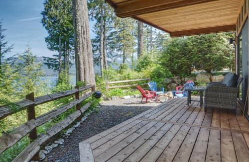 Port Renfrew House | Oceanfront view 2 entertainment areas -Pet Friendly