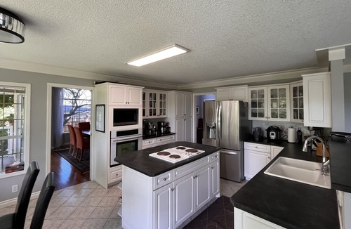 Regional District of Nanaimo House | Oceanview 4 bedroom large home - close to beach and Ferry!