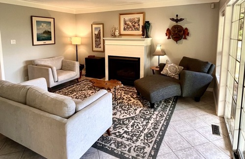 Regional District of Nanaimo House | Oceanview 4 bedroom large home - close to beach and Ferry!