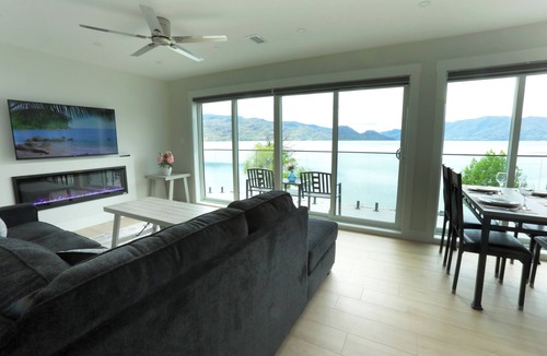 Central Okanagan Apartment | Okanagan Lake Luxury Suite with Kitchen Accommodations across the Lake