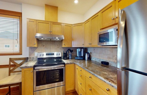 Big White Ski Resort House | Okanagan - Tree Tops 12 - Townhouse