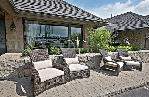 Fallsview Hotel | Old Stone Inn Boutique Hotel