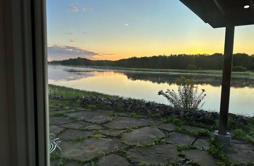 Gagetown Apartment | On The Rocks Gagetown Serenity gorgeous waterfront on the Saint John River