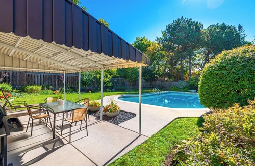 Toronto House | One Piece Themed Toronto Home | Pool + Wi-Fi