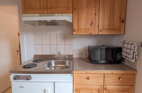 Ucluelet Cottage | Open Living Suite | Ocean View