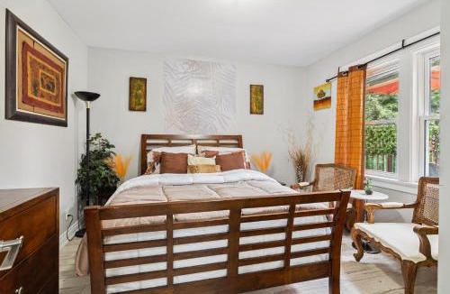 Niagara Falls Bed & Breakfast | Ora's Place BNB