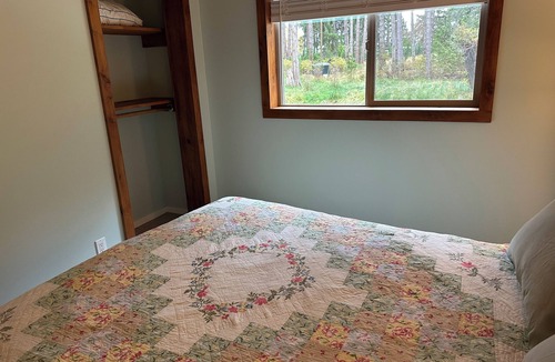 Denman Island Bed & Breakfast | Oyster Catcher Bed and Breakfast , on Denman Island ,gateway to Hornby Island