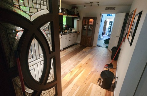 Saratoga Beach Cabin | Oyster river way animal sanctuary and party rentals