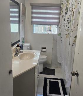 Jasper Place House | P&N Suites - DELUXE QUEEN ROOM- LONDON-Renovated