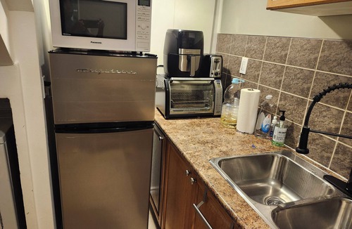 Cobourg House | Pacho place- Self contained basement apartment. Close to all amenities and 401.