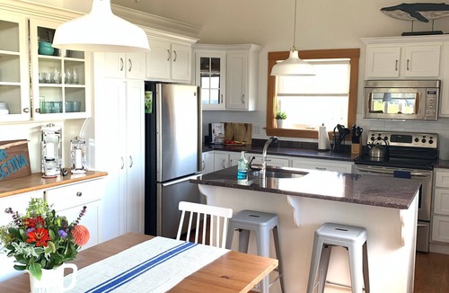 Kingsburg House | Panoramic Ocean Views!