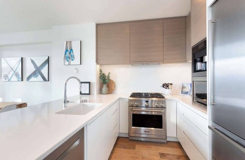 Nordic Estates Condo | Panoramic views, hot tub & garage