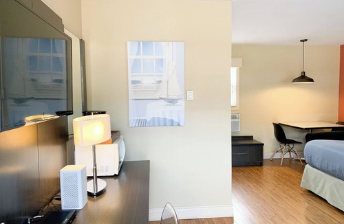 Shediac Hotel | Parlee Beach Motel