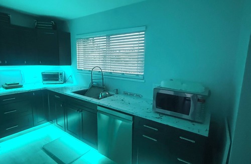Campbell River House | Passage view 2,0 Close to beaches and shopping, pet friendly and family friendly